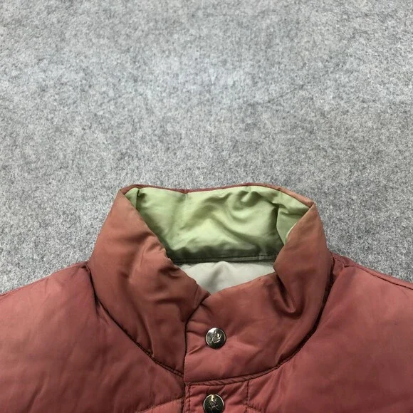 Camel Goose Down Vest Mens Medium Reversible Red Tan Puffer Quilted Snap Front - Picture 8 of 15
